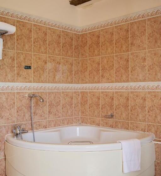 Номер Deluxe, Waveney House