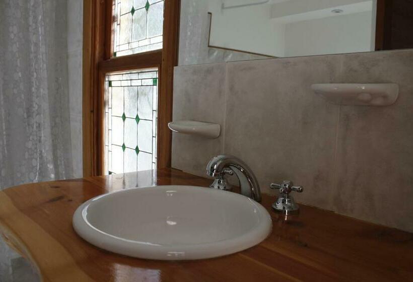 חדר קלאסי, Huala Hosteria