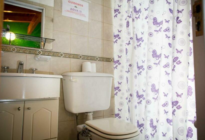 スタンダードトリプルルーム, Carlos Paz Hostel&suites