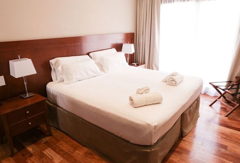 Номер Superior, Howard Johnson Resort & Spa Escobar