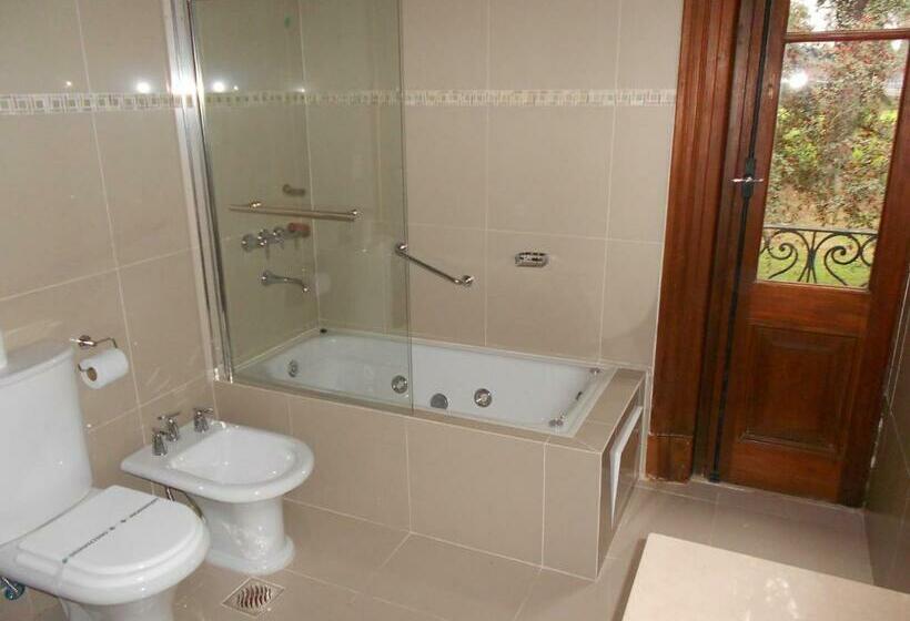 Люкс Superior, Howard Johnson Resort & Spa Escobar