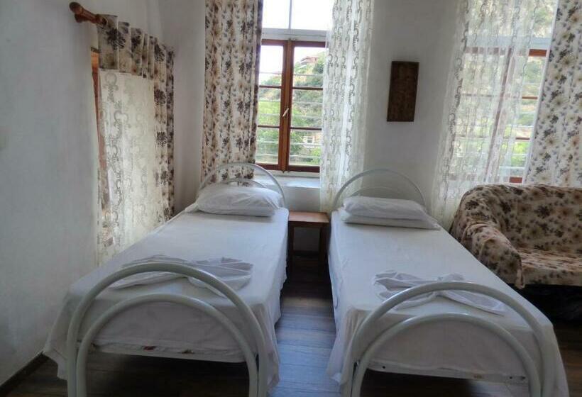 クラシックファミリールーム, Guesthouse & Hostel Lorenc