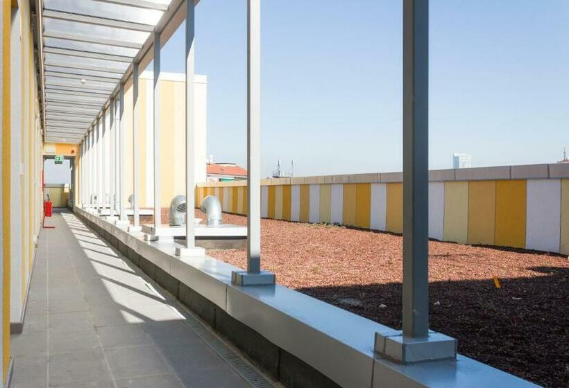 اتاق استاندارد یک نفره, Campus Sanpaolo