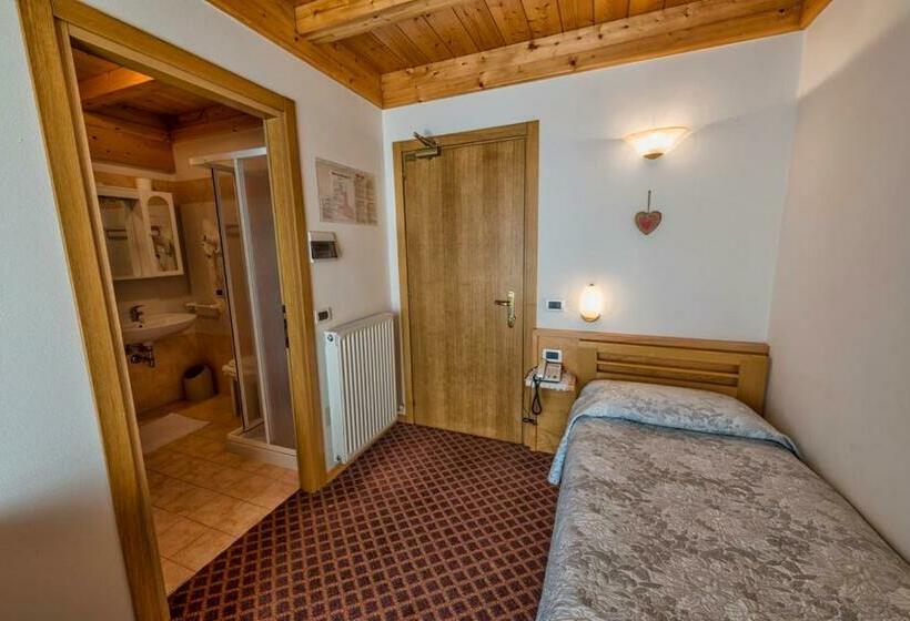 スタンダードシングルルーム, La Montanina Hotel In Val Di Non
