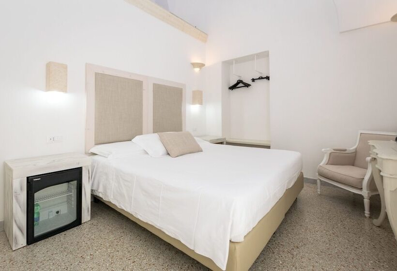 Номер Стандарт, Masseria Mazzetta Salento Corte Del Falconiere B&b