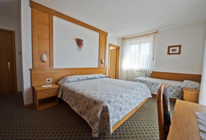 스탠다드 룸 산 전망, La Montanina Hotel In Val Di Non