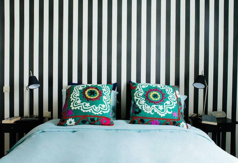 اتاق استاندارد, B&b Place Jourdan