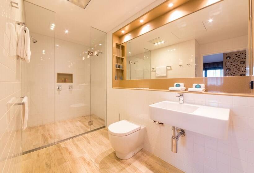 Студио Стандарт с Балконом, Bridges Villas Barooga
