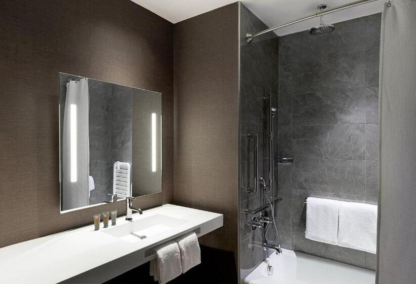 חדר סטנדרט עם מיטת קינג, Ac Hotel By Marriott Raleigh North Hills