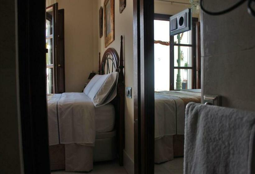 스탠다드 룸, Suite Comares