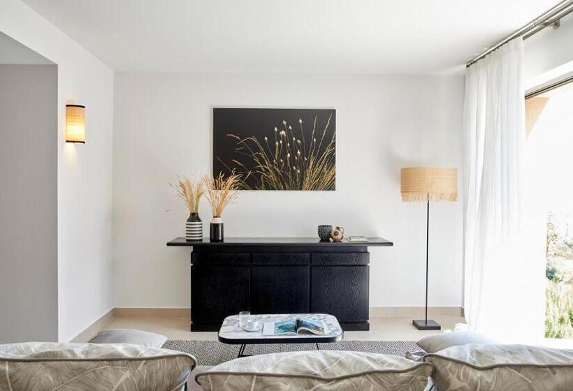 Вилла 3 Спальни, Eagles Villas   Small Luxury Hotels Of The World