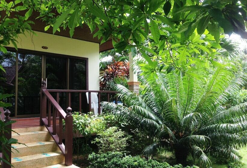 بانگلوی سوپریور, Koh Chang Bailan Beach Resort