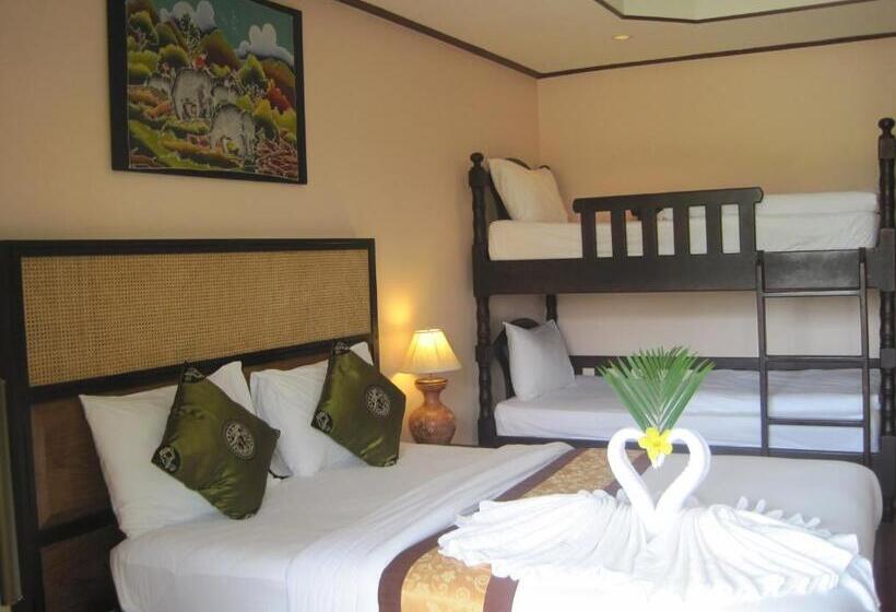بنگله خانوادگی, Koh Chang Bailan Beach Resort