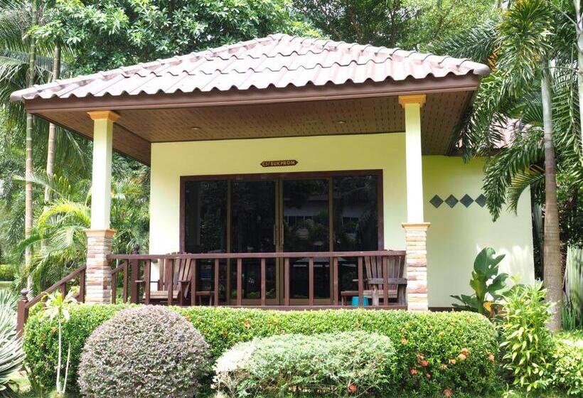 بانگلوی سوپریور, Koh Chang Bailan Beach Resort