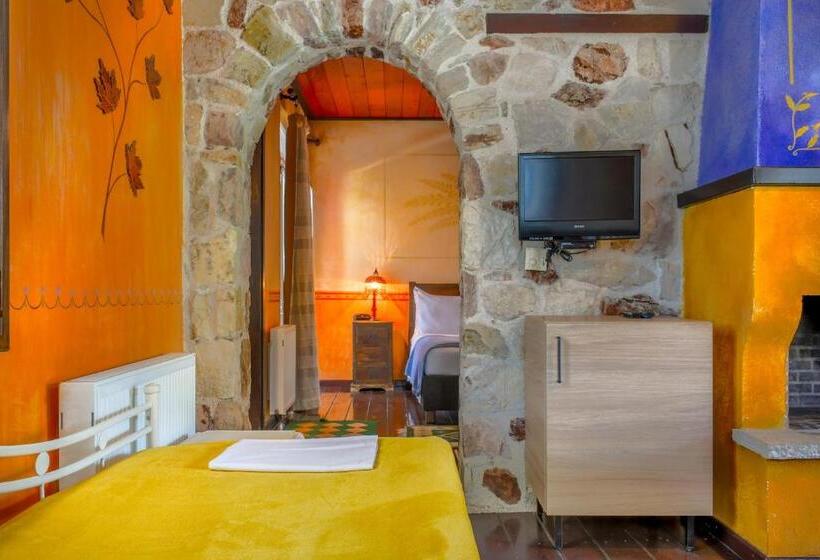 Люкс 2 Спальни, Monastiri Guesthouse