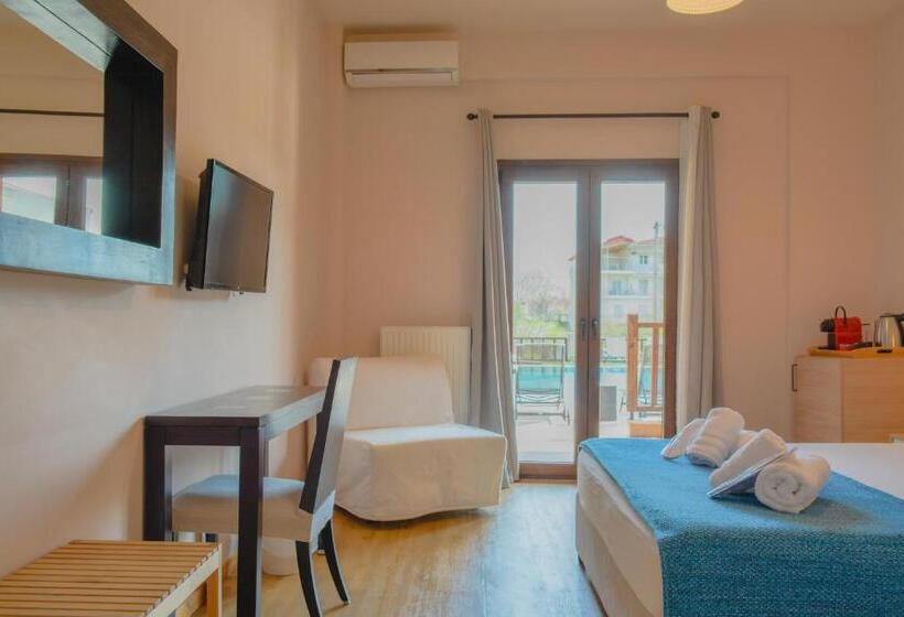 Номер Superior Вид на Бассейн, Monastiri Guesthouse