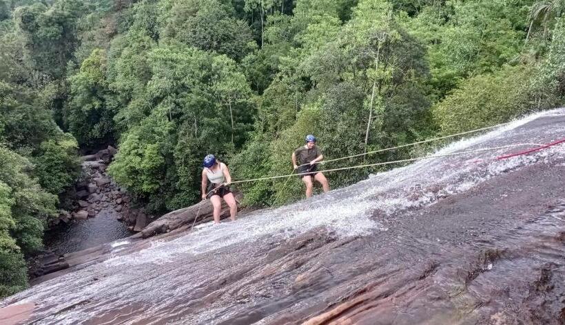 Номер Стандарт Вид на Озеро, Ceylon Adventure Sports
