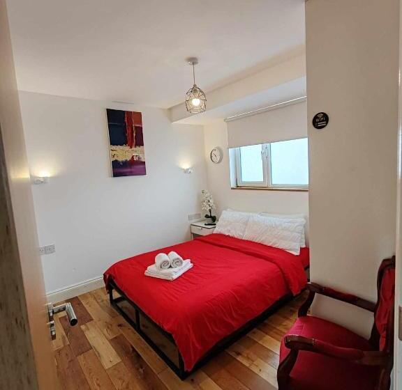 バス共有のスタンダードルーム, Lgbtq Double Room