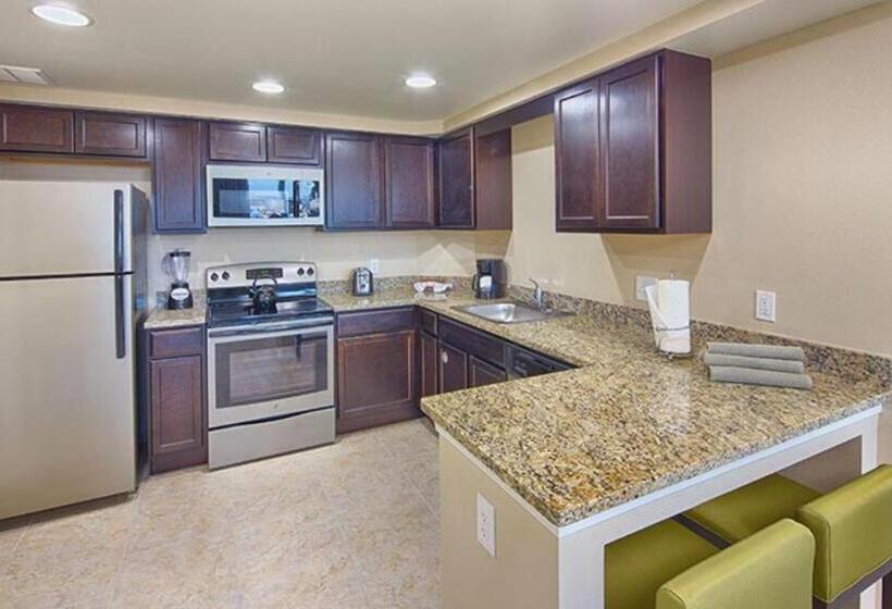 شقة غرفة نوم واحدة مزودة بشُرفة, Holiday Homes 1 Room 2 Bed 1 Bathroom 4 Occupants