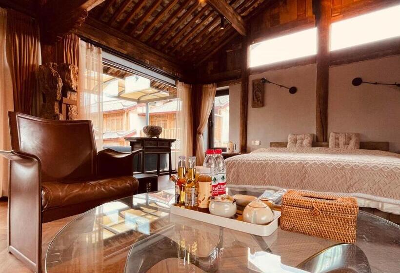 Cameră Deluxe cu Priveliști, Qushe Snowy Mountain View Art B&b