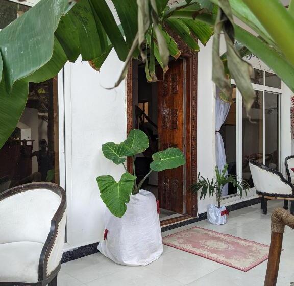 اتاق استاندارد با بالکن, Kassandra Beach