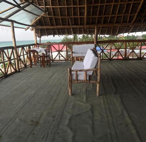 اتاق استاندارد با بالکن, Kassandra Beach