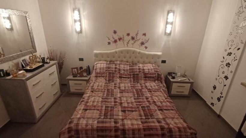 اتاق استاندارد, Robby S Room
