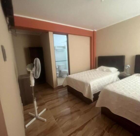 Номер Стандарт, Cardos Hostal