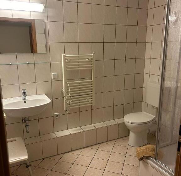 Номер Стандарт, Pension Am Schönower Schlosspark