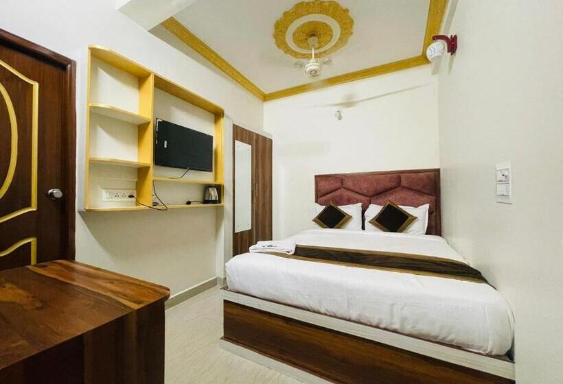 Номер Economy, Boss Palace