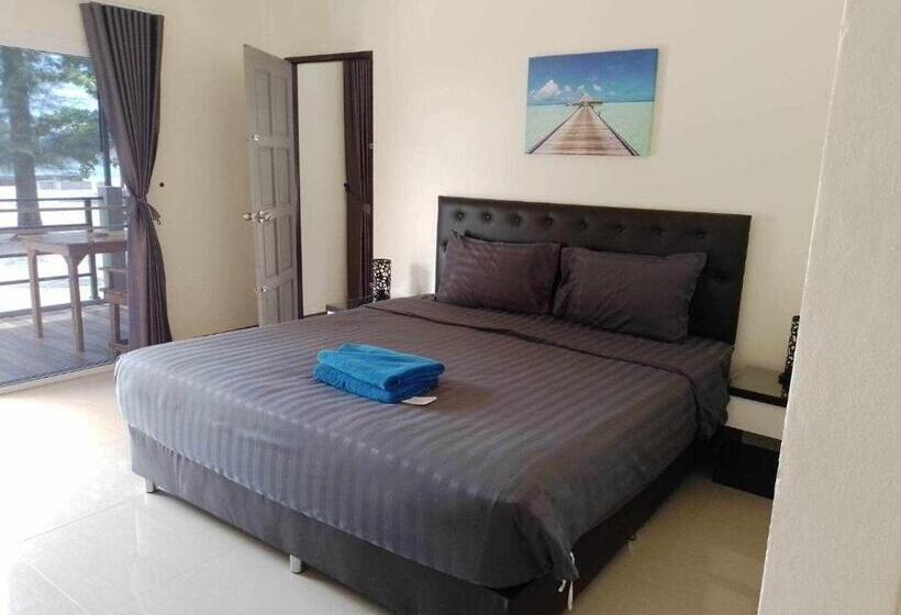 Семейный Номер, Loma Beach Resort