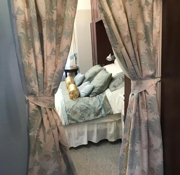 豪华房间, The Old Merchants House   The Vettriano Room