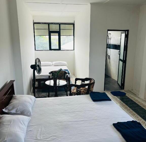 Семейный Номер, Ramlyn Guesthouse & Restaurant