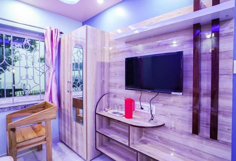 豪华房间, River Leaf Inn Taki !! Luxurious Rooms With River Facing Private Balconies !!