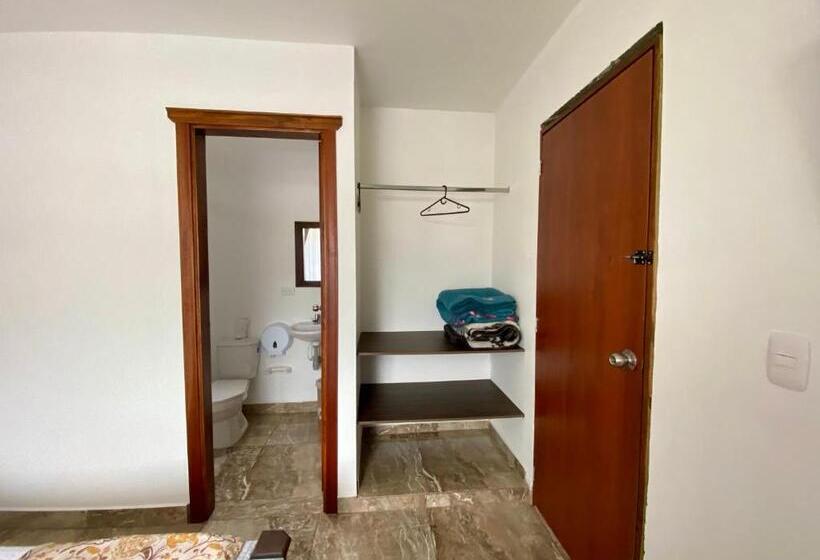 اتاق استاندارد با چشم‌انداز کوهستان, Casa Lubel