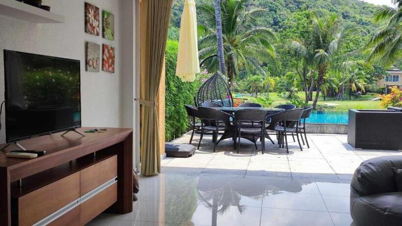 Вилла 1 Спальня Вид на Море, Beach Villa 23e Siam Royal Bay Resort