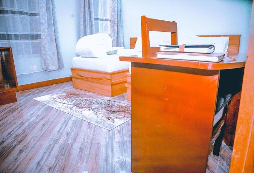 اتاق استاندارد, Hadeb Property
