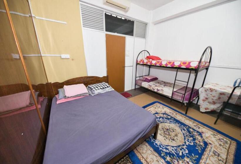 Президентский Люкс, Oyo 90915 Ilham Villa