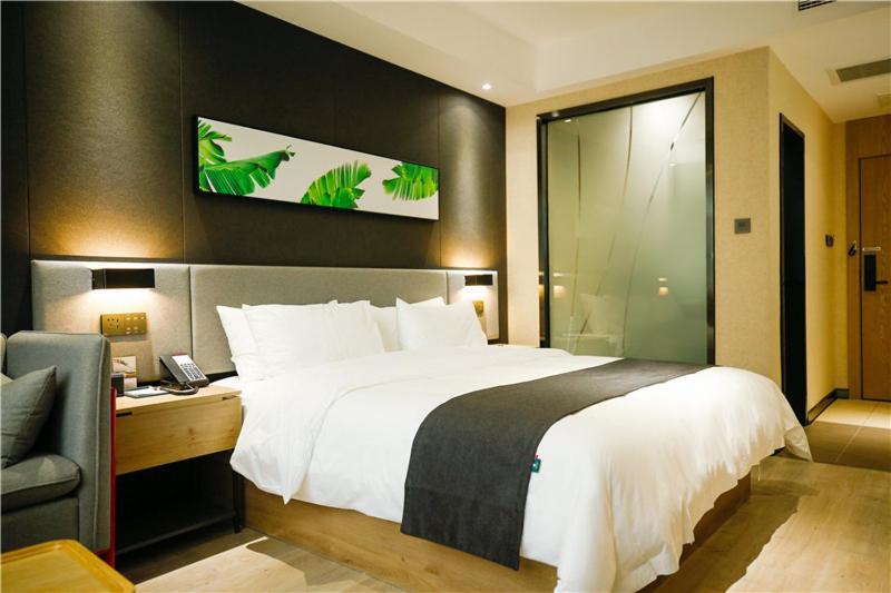 Номер Премиум, Thank Inn Chain Hotel Shangqiu Yongcheng Jinbo Grand Plaza