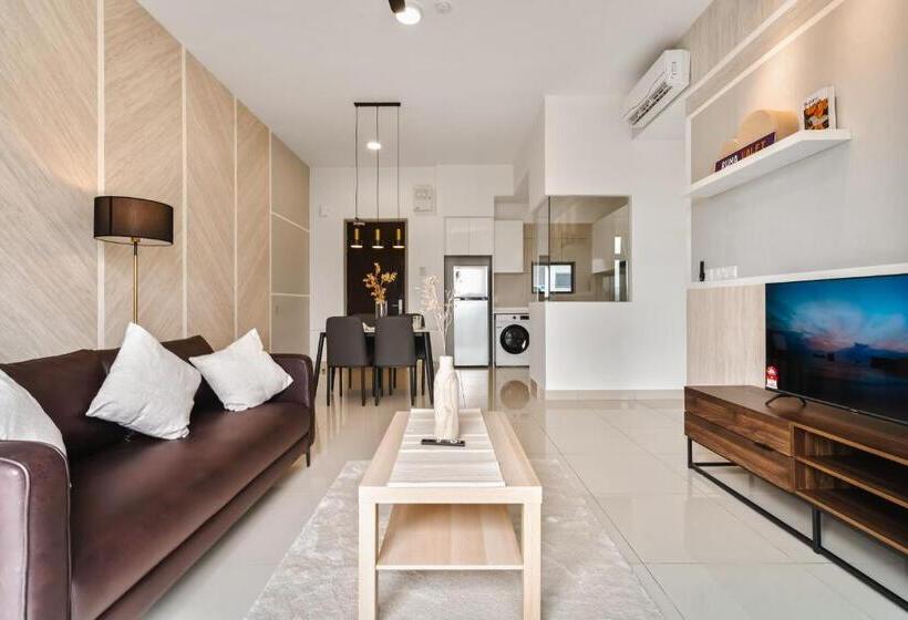 Семейный Номер, Astoria Ampang By Ruma Suites