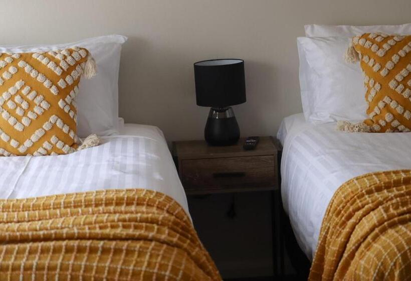 Номер Deluxe, Canonbar Motel