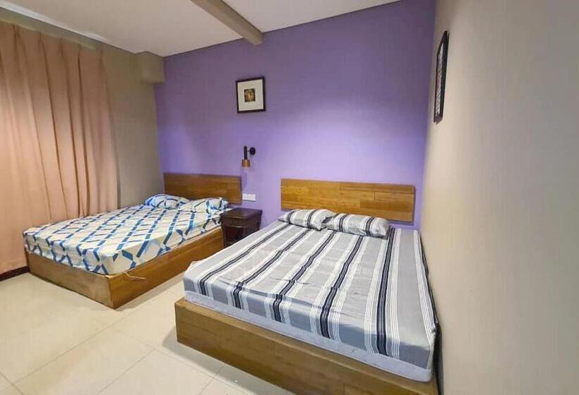 سوییت خانوادگی, Oyo 90883 Pavilion Inn