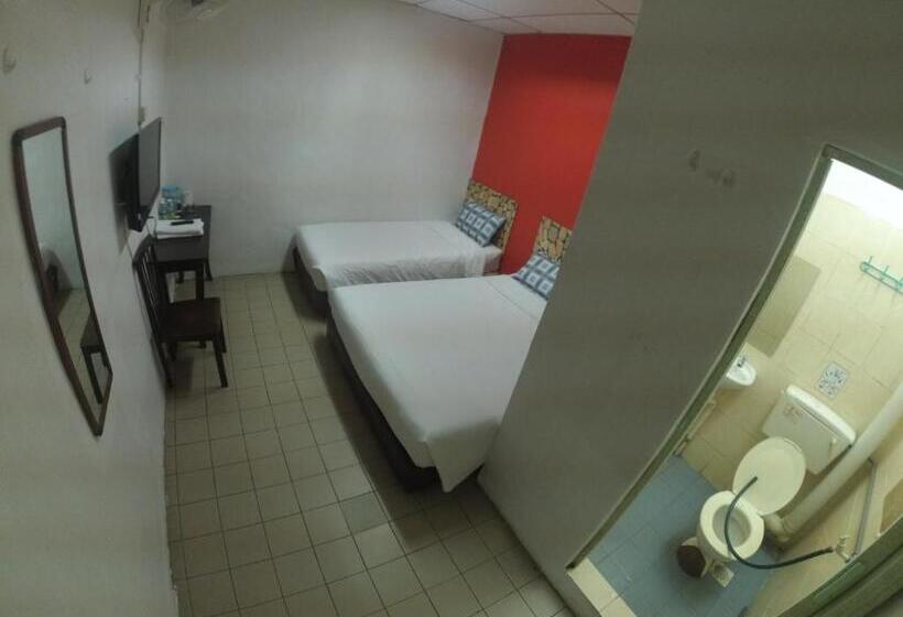Номер Deluxe, Golden Gate Hotel Kemaman
