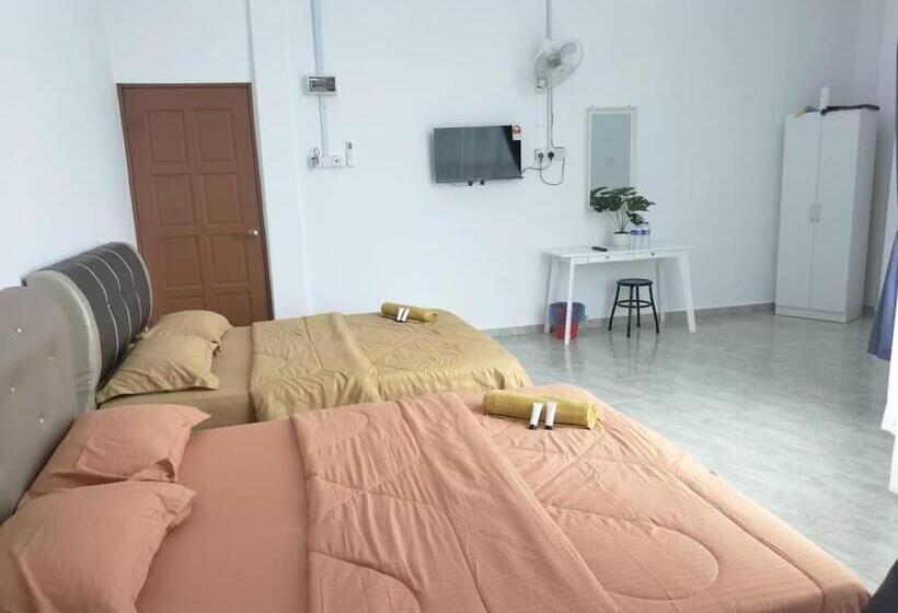 디럭스 패밀리 룸, Kangar Jaya Lodging