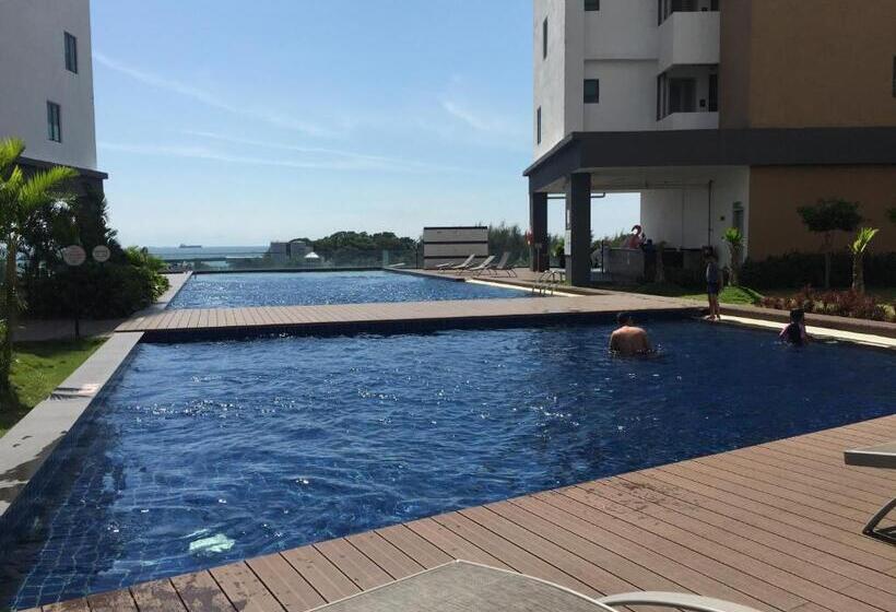 Студио Стандарт с Балконом, D Wharf Port Dickson Private Condo Waterfront