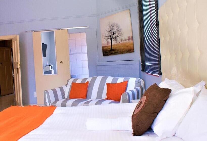 Семейный Номер, Tshinakie Guesthouse Pretoria