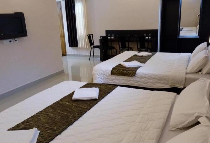 디럭스 스위트, Charles Premier Inn