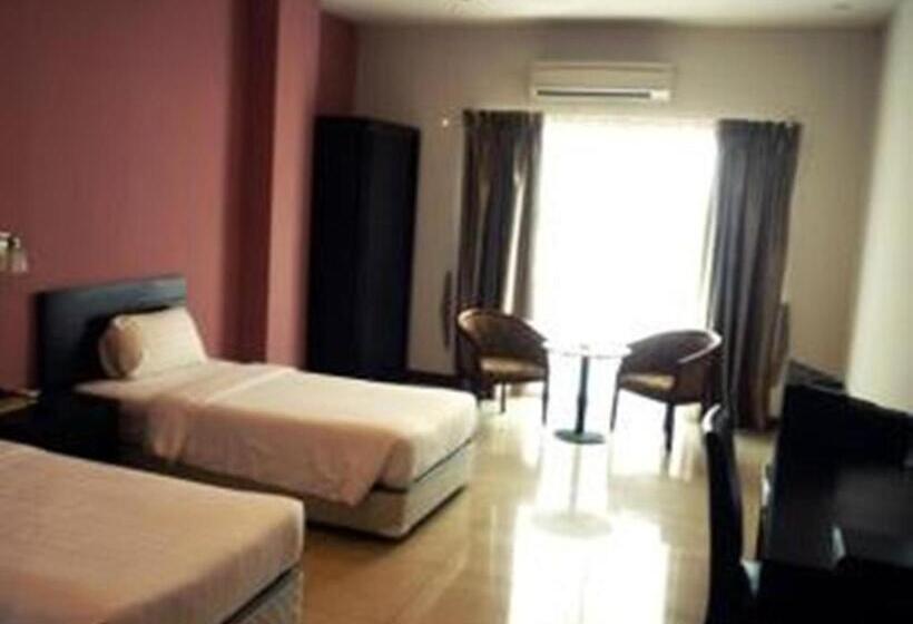 Студия Стандарт, Tower Regency Hotel & Apartments