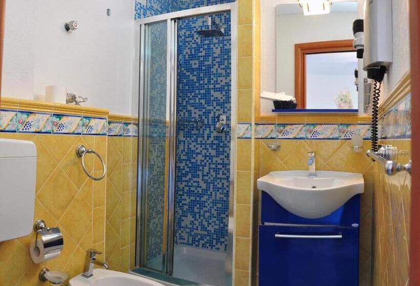Quarto Estandar Vista Jardim, Villa Cimmentorosso