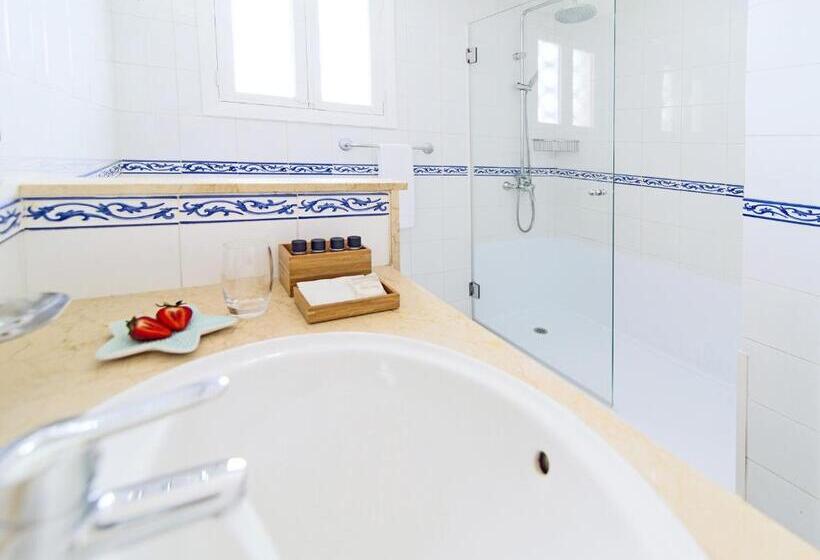 带1个卧室的带海景的公寓, Cabot Sivella Apartments